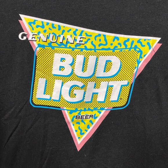 Brew City Beer Gear Genuine Bud Light Beer Retro Style T-Shirt Large - Picture 2 of 4